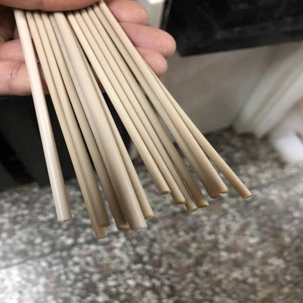 Protective packaging of PEEK rods 1mm to 3mm × 1m for safe shipping