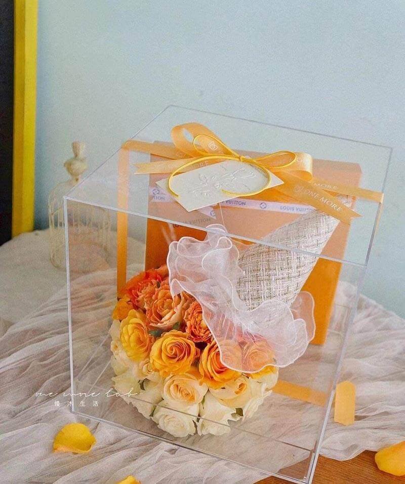 Custom Acrylic Boxes