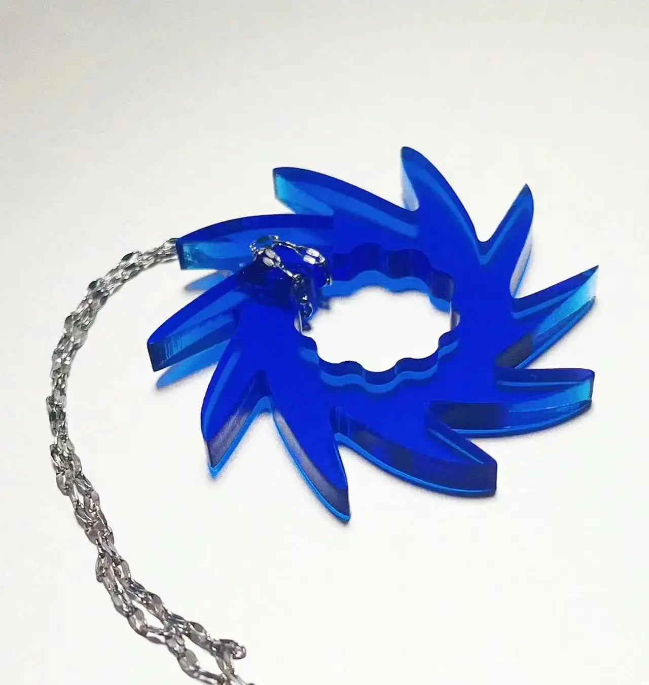 Acrylic Necklace Fashion Design