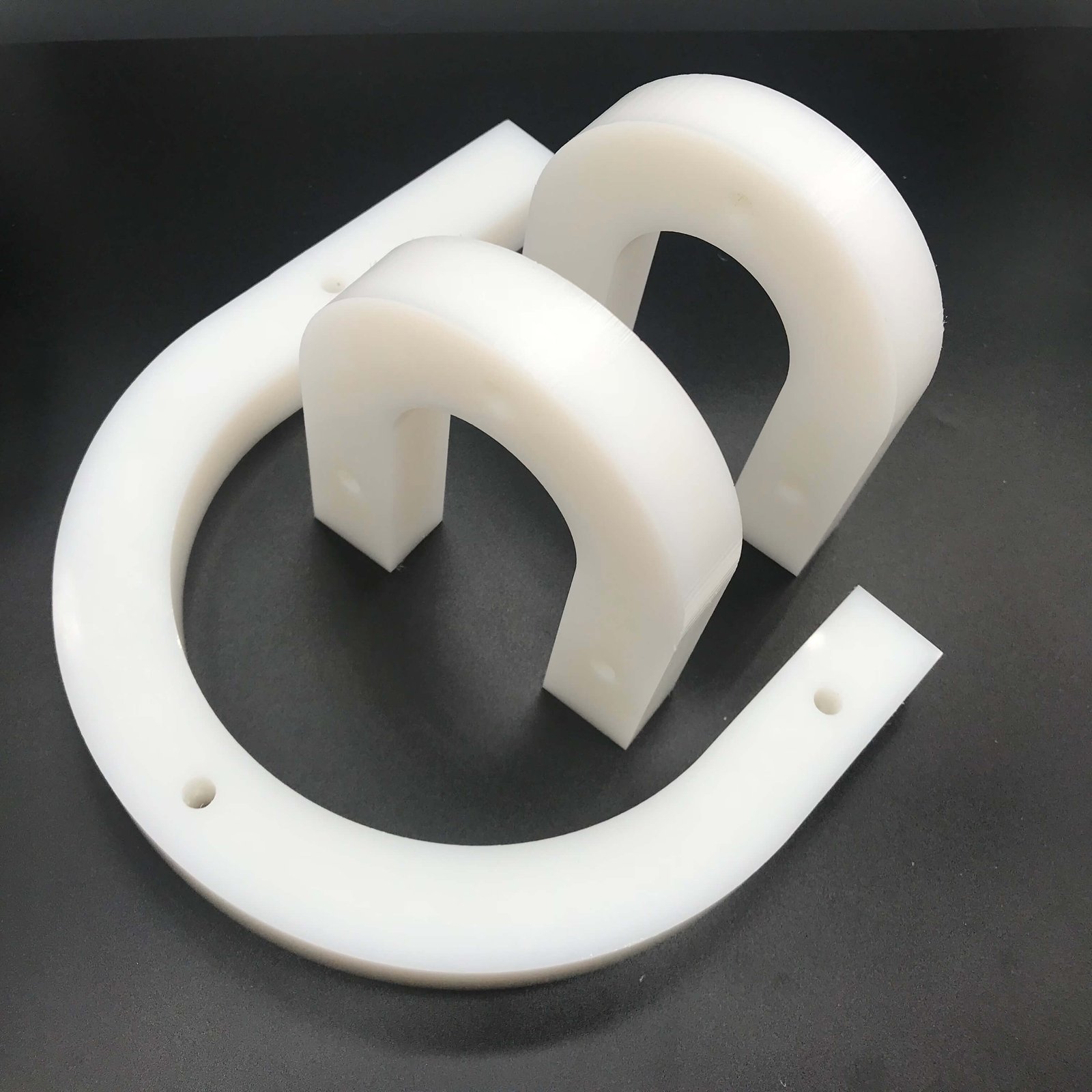 UHMW-PE (Ultra High Molecular Weight Polyethylene) parts