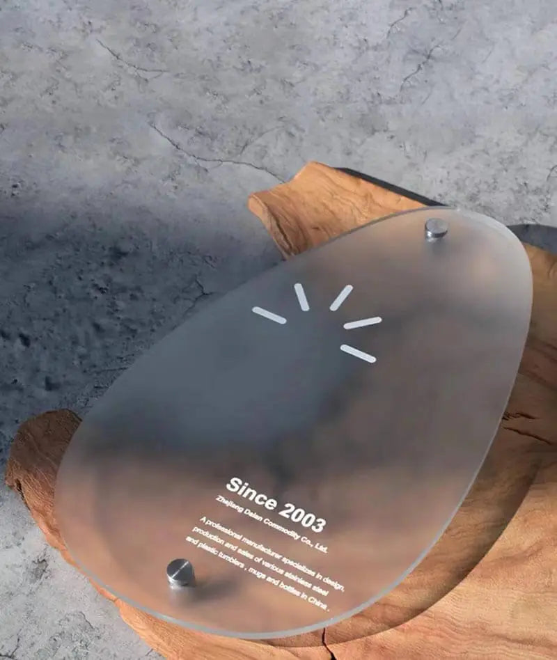 Durability of UV-printed acrylic in outdoor environments
